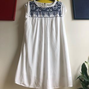 NWOT White embroidery dress